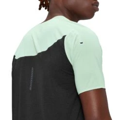 On | Men's Performance-T - Creek 9 On | Men's Performance-T - Creek -Sportswear Promotions 102.01016 M On Performance T backdetail
