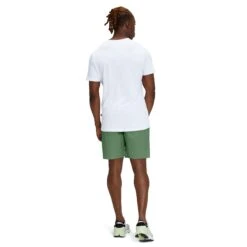 On | Men's Hybrid Shorts - Ivy -Sportswear Promotions 185.01037 M On HybridShorts backfullbody