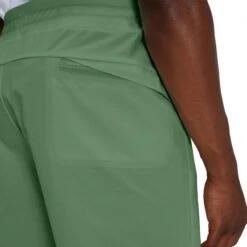 On | Men's Hybrid Shorts - Ivy -Sportswear Promotions 185.01037 M On HybridShorts backocket