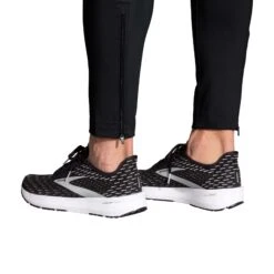 Brooks | Men's Spartan Pant - Black -Sportswear Promotions 211365001 M Brooks SpartanPant detail