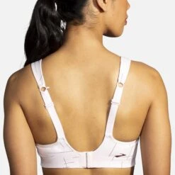 Brooks | Women's Drive Convertible Run Bra - Pink 13 Brooks | Women's Drive Convertible Run Bra - Pink -Sportswear Promotions 350081658 F brooks driveconvertiblerunbra modelback