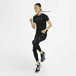 Nike | Women's Run Division Epic Fast Tight GX -Sportswear Promotions CZ9592010 F nike rundivepicfasttightgx model