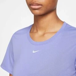 Nike | Women's One Dri-Fit SS STD Top Plus Size -Sportswear Promotions DD0638 569 W Nike ONEDFSSSTDTop neck 579b3e0f 5c2f 4fec 941f 72d256662128