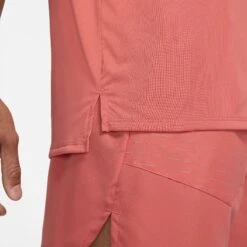 Nike | Men's Dri-Fit Run Division NV Rise 365 SS -Sportswear Promotions DD4851814 M nike dfrdnvrise365ss seamdetail