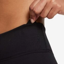 Nike | Women's One Therma-Fit MR Tight - Black -Sportswear Promotions DD5475 010 W Nike OneTherma FitMRTight keypocket