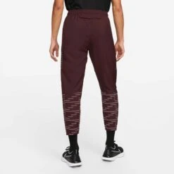 Nike | Men's DF Challenger Woven Flash Pant -Sportswear Promotions DD6003 652 M Nike DFChallengerWovenFlashPant backonbody