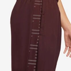 Nike | Men's DF Challenger Woven Flash Pant -Sportswear Promotions DD6003 652 M Nike DFChallengerWovenFlashPant closeside