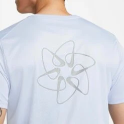 Nike | Men's DF UV Run Division Miler GX SS 10 Nike | Men's DF UV Run Division Miler GX SS -Sportswear Promotions DM4711 548 M Nike DFUVRunDivisionMilerGXSS backclose