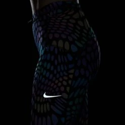 Nike | Women's DF Run Division MR Tight 15 Nike | Women's DF Run Division MR Tight -Sportswear Promotions DM7555 010 W Nike DFRunDivisionMRTight darkside