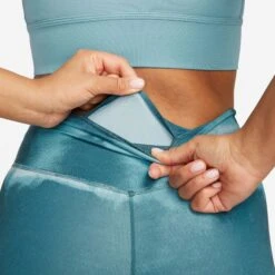 Nike | Women's One Luxe DF MR Tight AOP 8 Nike | Women's One Luxe DF MR Tight AOP -Sportswear Promotions DM7619 058 W NikeOneLuxeDFMRTightAOP pocket