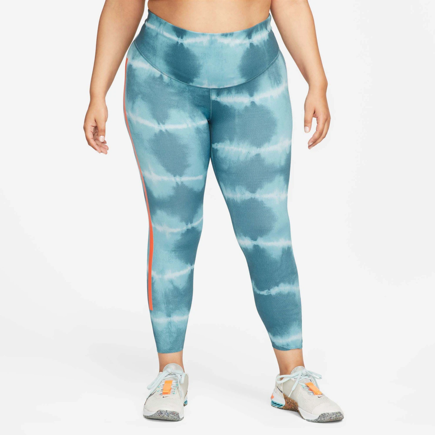Nike | Women's One Luxe DF MR Tight Plus 1 Nike | Women's One Luxe DF MR Tight Plus
