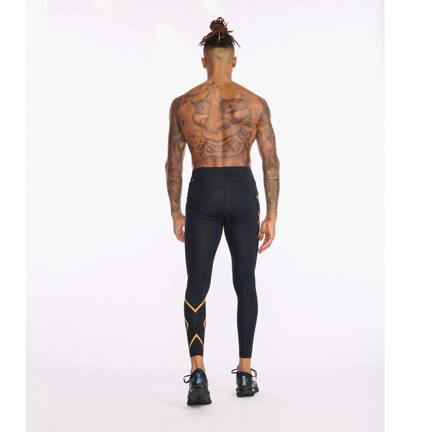 2XU | Men's Light Speed Compression Tight - Black 2 2XU | Men's Light Speed Compression Tight - Black - Image 2