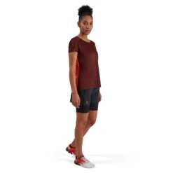 On | Women's Active Shorts -Sportswear Promotions W225.00272 W On ActiveShorts sidefullbody